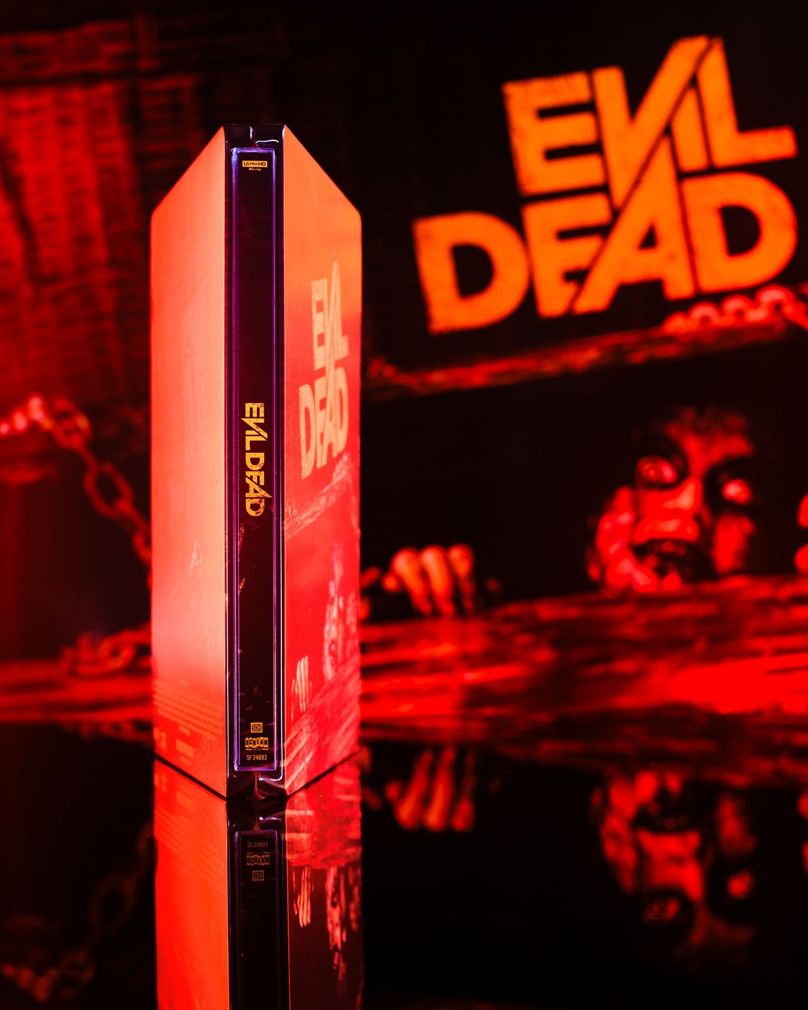 Evil Dead (2013) Steelbook from Shout Factory (Spine View)